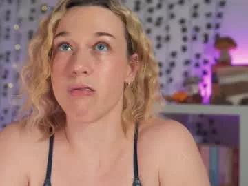 emily_fox_official from Chaturbate is Freechat