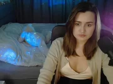 kira_yammy from Chaturbate is Freechat