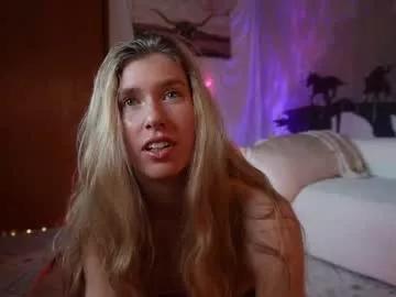 lucy_gooosey from Chaturbate is Freechat