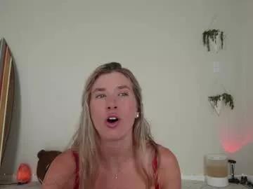 lucy_gooosey from Chaturbate is Freechat