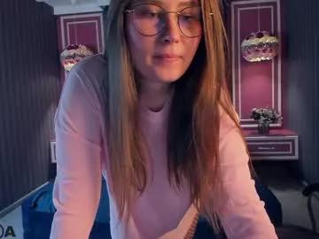 lucylando_ from Chaturbate is Freechat