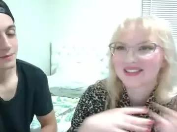 petite_cupcake from Chaturbate is Freechat