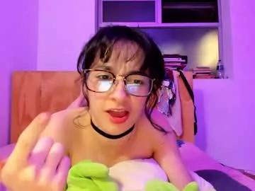 petitee_lunna from Chaturbate is Freechat