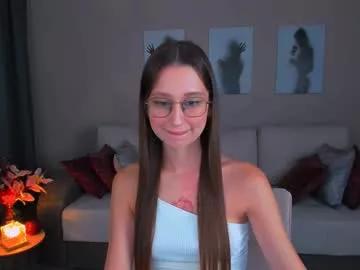 yourlovelystory from Chaturbate is Freechat