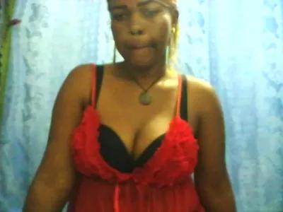 angelinetynah from Cherry is Freechat