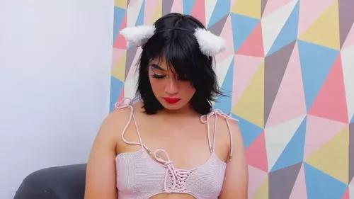 Mad beauty - checkout our excited streamers as they tease to their beloved melodies and slowly squirt for enjoyment to appease your wildest wishes.