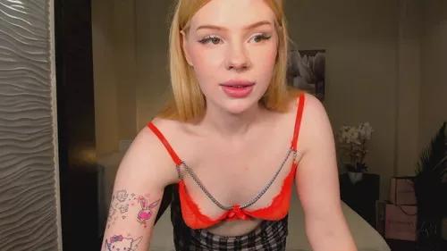 monicavii from Cherry is Freechat