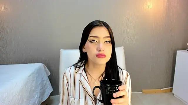 Alexa_Thaylor_ from StripChat is Freechat