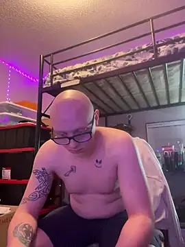 Asherstorm from StripChat is Freechat