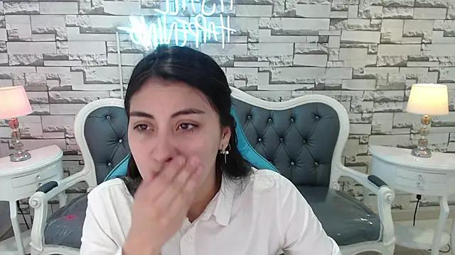 carolina_moreno_a from StripChat is Freechat