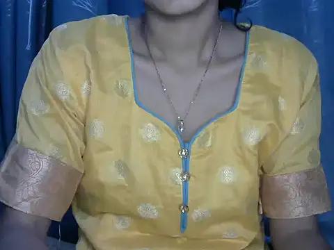 chiknii_chameli from StripChat is Freechat