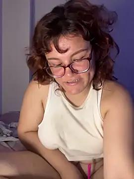 franniemiller from StripChat is Freechat