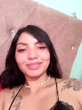 Juliieth_Miller from StripChat is Freechat