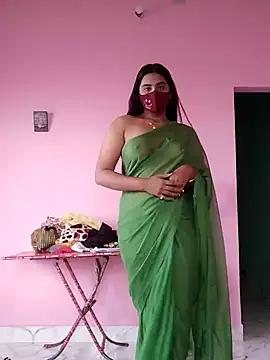 lovely-tanu from StripChat is Freechat