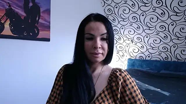 MaryHernandos from StripChat is Freechat