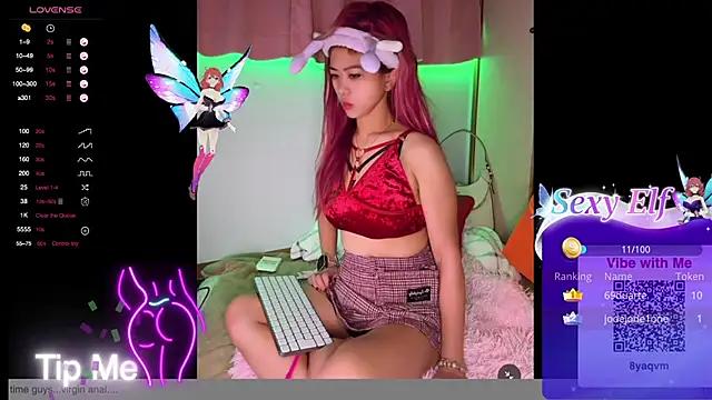 Mad beauty - checkout our excited streamers as they tease to their beloved melodies and slowly squirt for enjoyment to appease your wildest wishes.