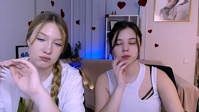 Mad beauty - checkout our excited streamers as they tease to their beloved melodies and slowly squirt for enjoyment to appease your wildest wishes.