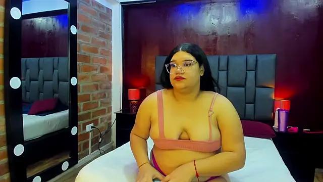 Roma_Sexy from StripChat is Freechat