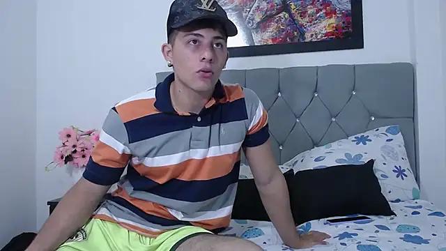 thomas_andry from StripChat is Freechat