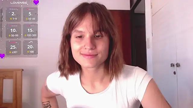 Your_Hand_In_mine from StripChat is Freechat